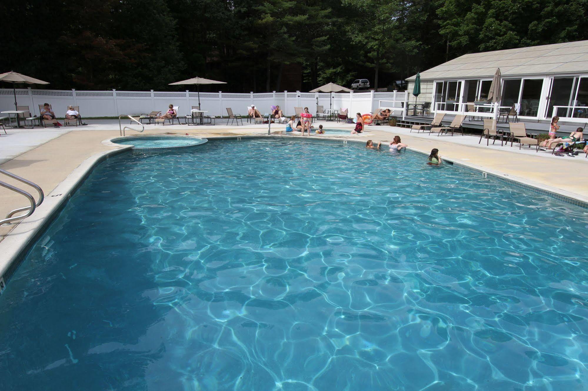 Cold Spring Resort 普利茅斯 外观 照片